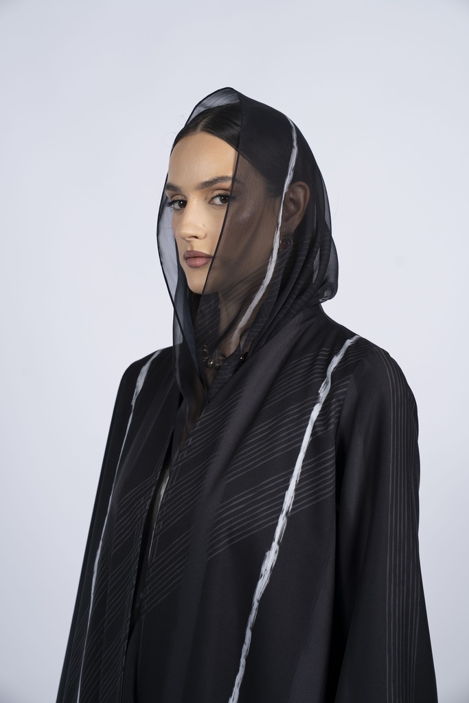 Lines Of Her - Black